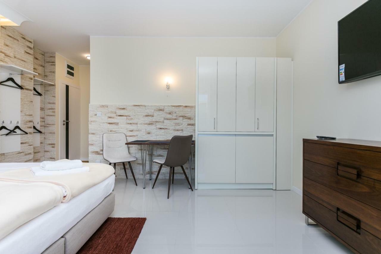 Apartamenty Dom Saski 10 Minut Od Centrum Warszawy Warsaw Exterior photo