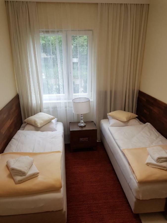 Apartamenty Dom Saski 10 Minut Od Centrum Warszawy Warsaw Exterior photo